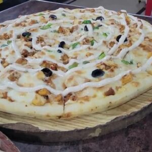 Feaster Behari Kabab Pizza